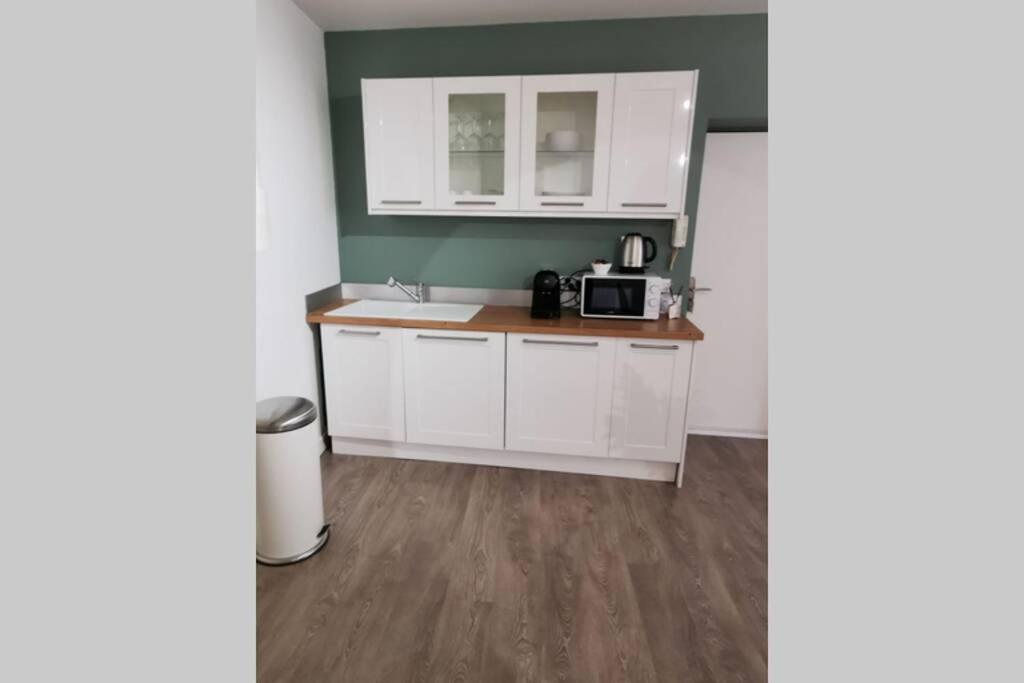 Appartement F2 Cosy Proche De L'Hyper Centre Caen Exteriör bild